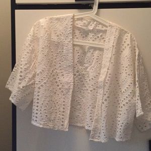 White eyelet cropped open front kimono